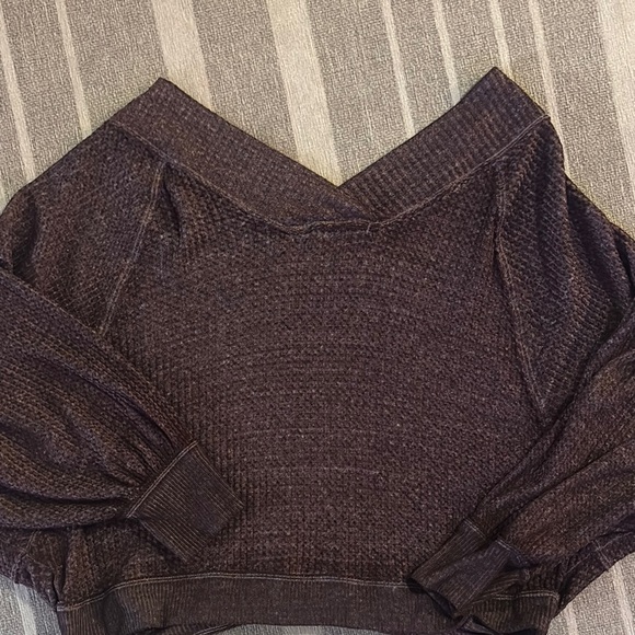 We The Free Maroon Top - Picture 3 of 4